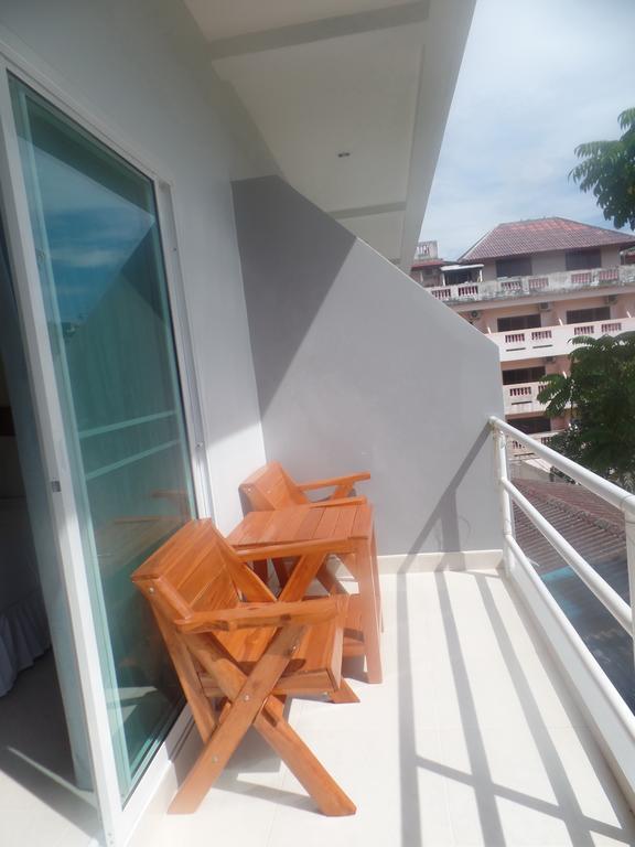 Kasemsuk Guesthouse SHA Extra plus Karon Chambre photo