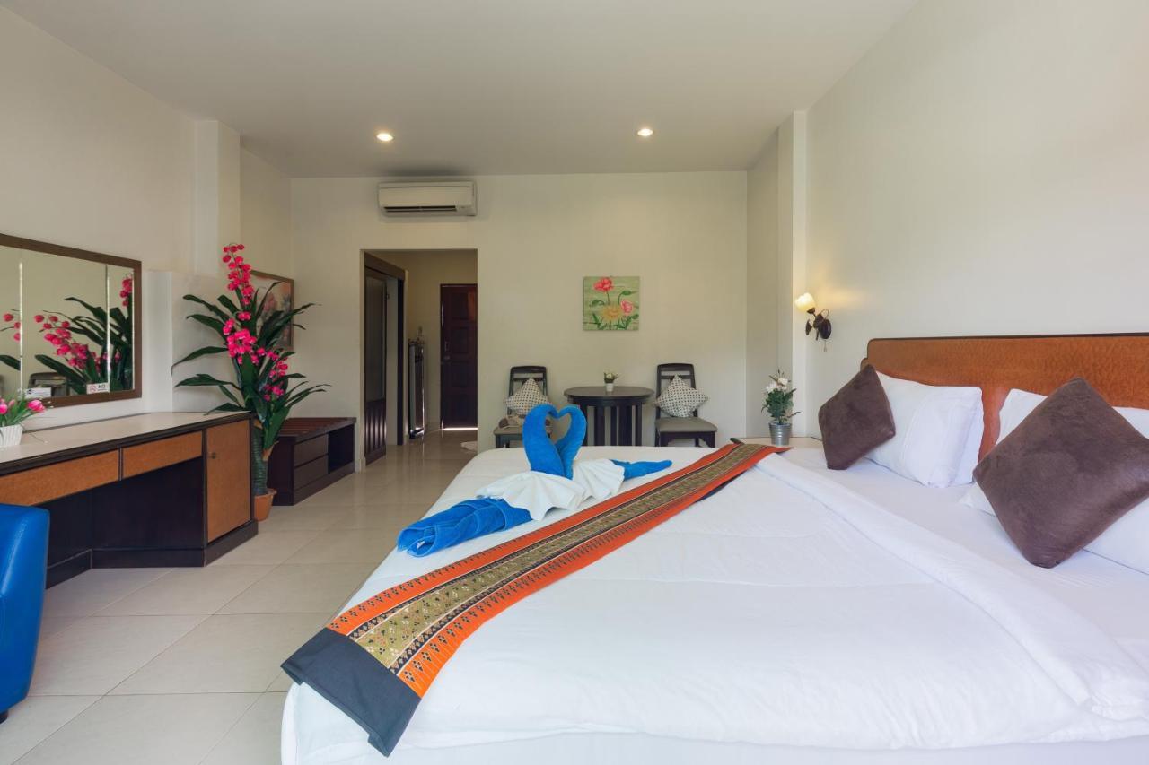 Kasemsuk Guesthouse SHA Extra plus Karon Extérieur photo